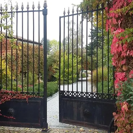 B&B Les Jardins De Tizac